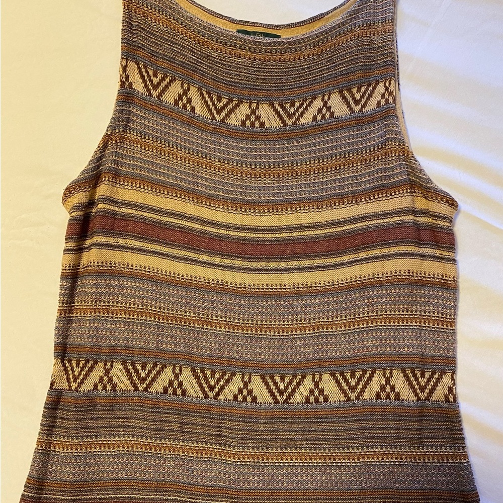 Ralph Lauren, sleeveless top size large, excellent condition like new